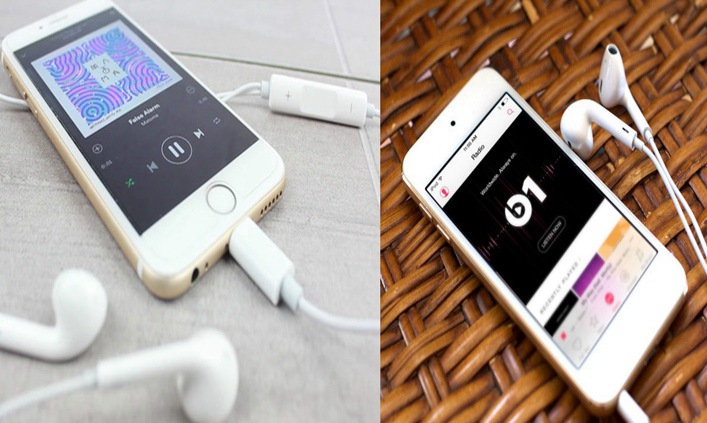 Apple Lightning VS  Headphones: How Do They Differ